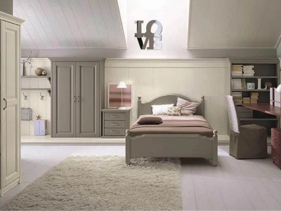 Cameretta in legno dal gusto classico per ragazzi con letto da una piazza e mezza N13 Nuovo Mondo di Scandola