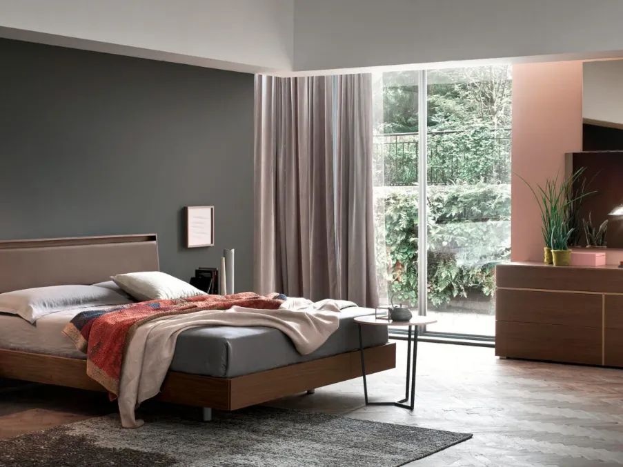 Letto con testiera Aida di Maronese