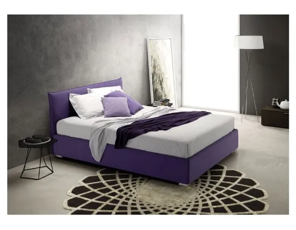 Letto con struttura in legno imbottita e rivestita in tessuto Good di Bside