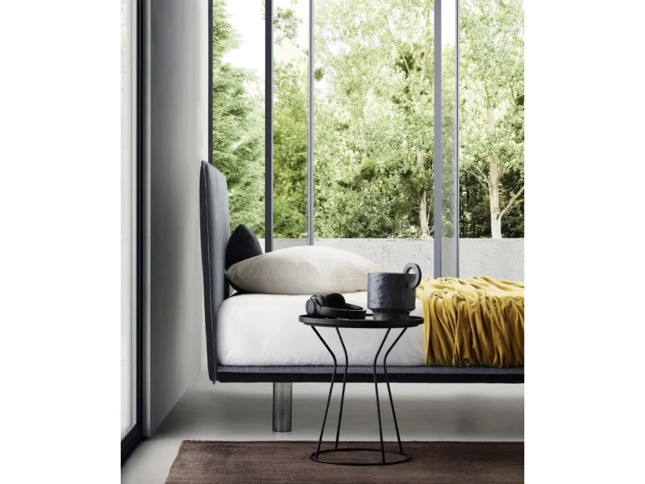 Letto Snap in tessuto con testiera di Le Comfort
