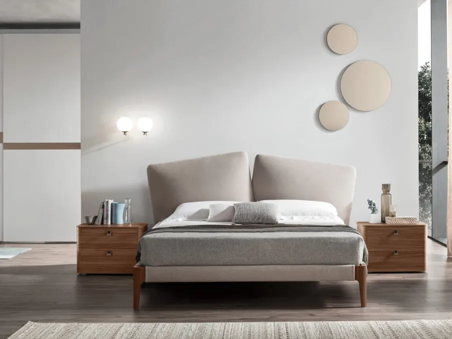 Letto imbottito Love di Maronese