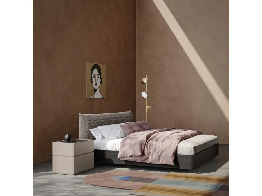 Letto in Rovere con testiera in tessuto imbottito e trapuntato Tender di Morassutti