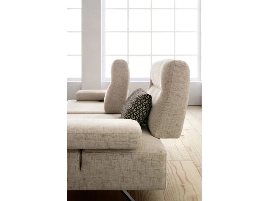 Scopri la nostra linea di Salotti moderni: scegli divani lineari Samoa come il modello Dalton