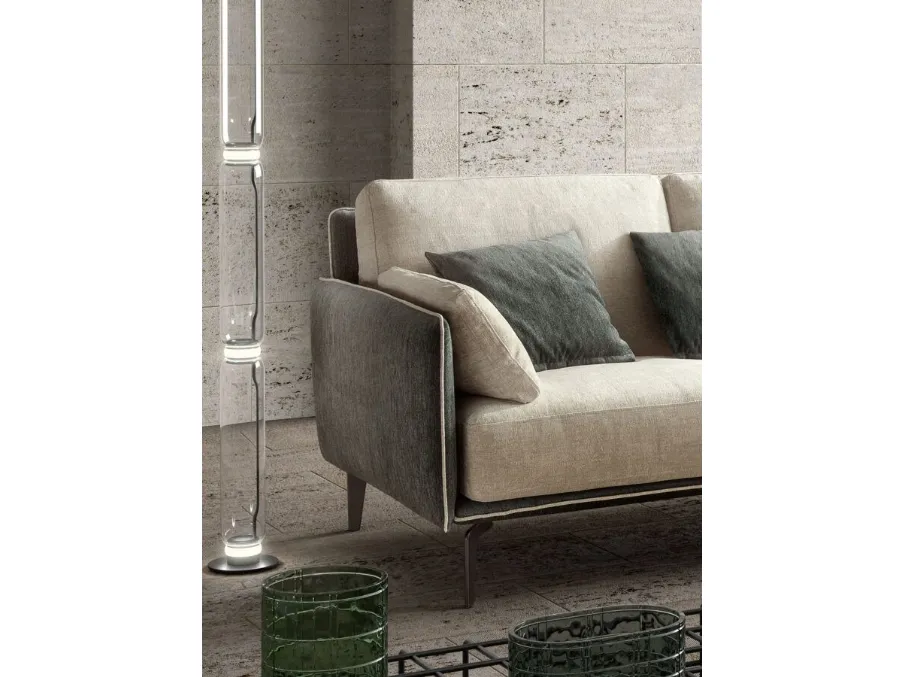 Living minimal penisola
