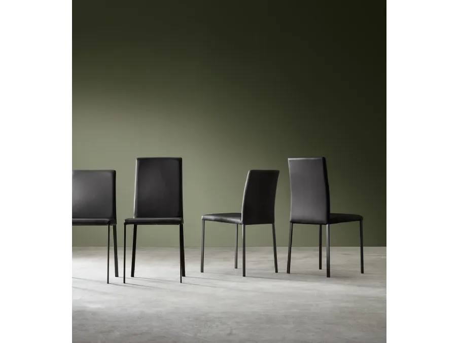 Sedia Giulia in ecopelle di Maronese