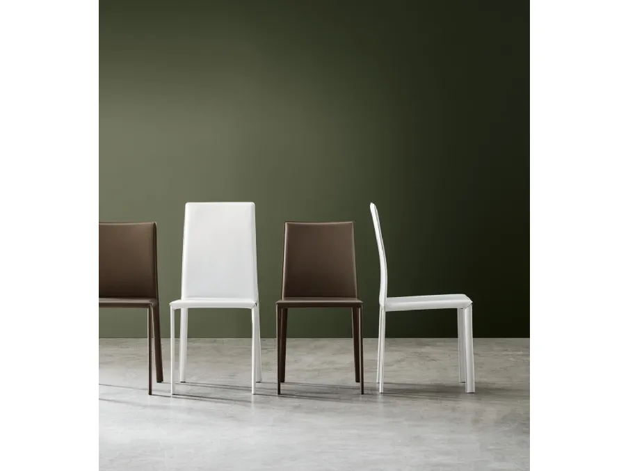 Sedia Paola in cuoio rigenerato di Maronese