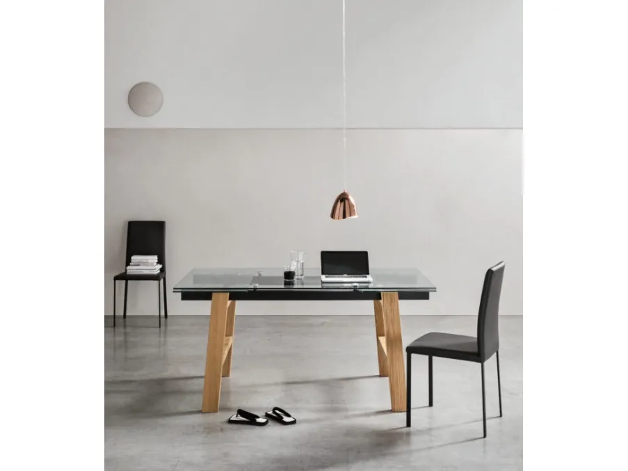 Tavolo allungabile Felix in vetro di Maronese