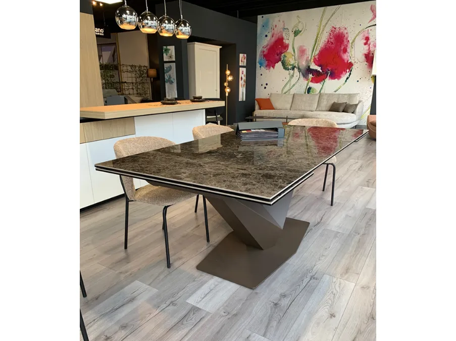 Tavolo allungabile piano in ceramica