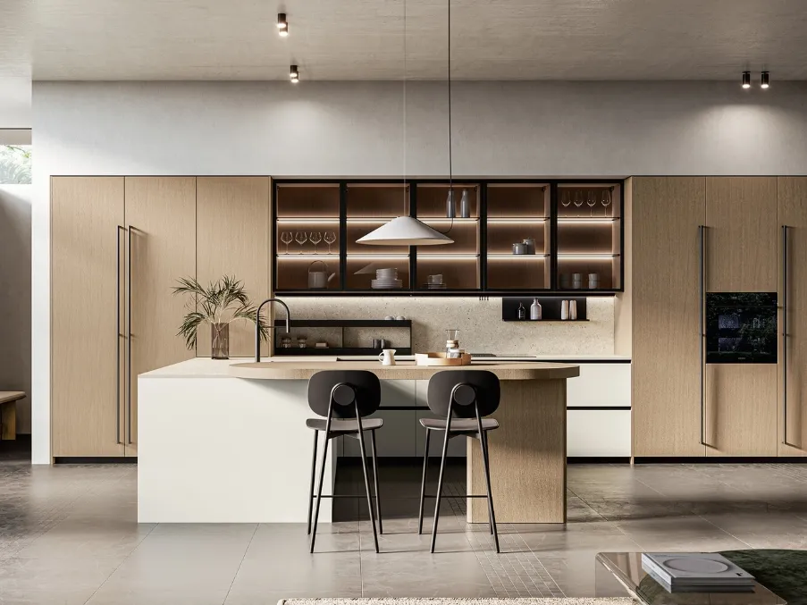Cucina Moderna con penisola in laccato e legno Asia di Arredo3