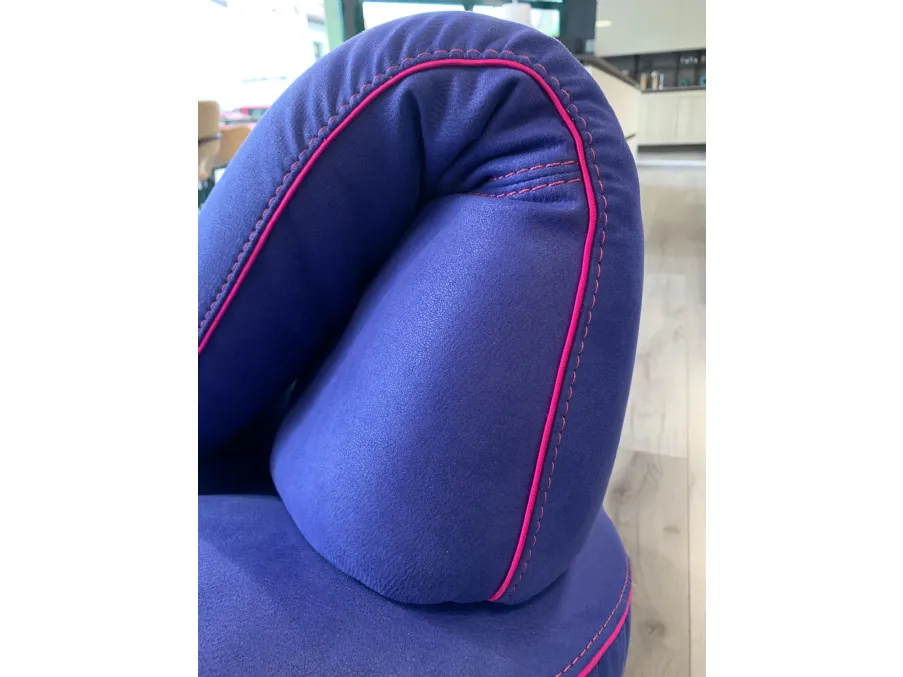 Poltrona modello Smirk Egoitaliano 